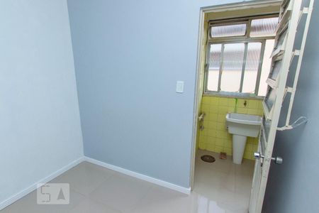 Apartamento para alugar com 96m², 3 quartos e sem vaga Apartamento para alugar com 96m², 3 quartos e sem vagaQuarto de Serviço