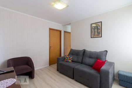 Sala de Apartamento com 2 quartos, 58m² Vila Galvão