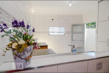 Casa para alugar com 190m², 3 quartos e 3 vagas Casa para alugar com 190m², 3 quartos e 3 vagasCozinha