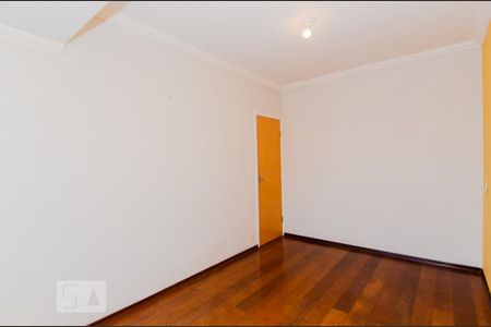 Casa para alugar com 190m², 3 quartos e 3 vagas Casa para alugar com 190m², 3 quartos e 3 vagasQuarto 2