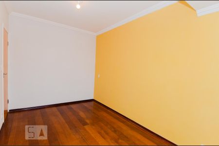 Casa para alugar com 190m², 3 quartos e 3 vagas Casa para alugar com 190m², 3 quartos e 3 vagasQuarto 2