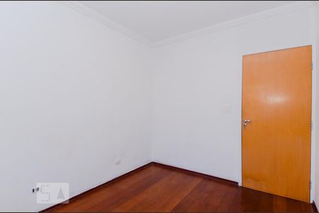 Quarto 1 de casa para alugar com 3 quartos, 190m² em Jardim Santa Clara, Guarulhos
