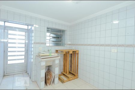 Casa para alugar com 190m², 3 quartos e 3 vagas Casa para alugar com 190m², 3 quartos e 3 vagasÁrea de Serviço 2