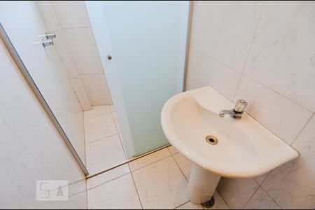 Casa para alugar com 190m², 3 quartos e 3 vagas Casa para alugar com 190m², 3 quartos e 3 vagasBanheiro Social