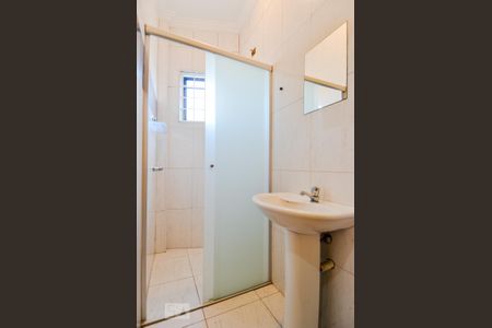 Casa para alugar com 190m², 3 quartos e 3 vagas Casa para alugar com 190m², 3 quartos e 3 vagasBanheiro Social