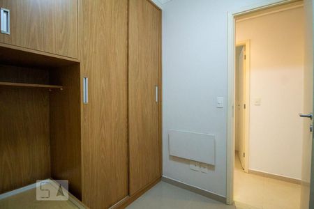 Apartamento à venda com 93m², 4 quartos e 2 vagasQuarto 2