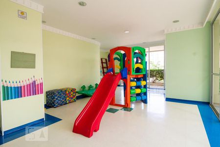 Apartamento à venda com 93m², 4 quartos e 2 vagasÁrea comum - Brinquedoteca