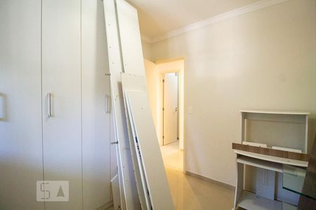 Apartamento à venda com 93m², 4 quartos e 2 vagasQuarto 3