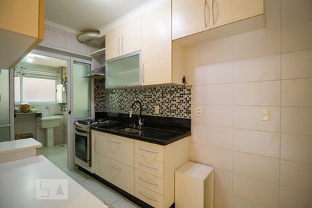 Apartamento à venda com 93m², 4 quartos e 2 vagasCozinha 