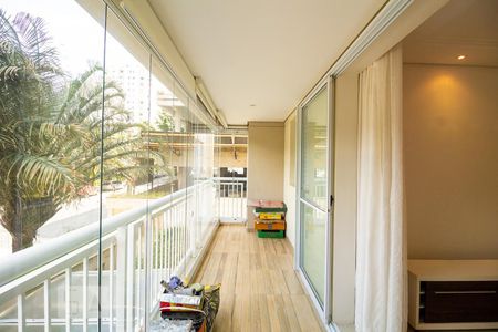 Apartamento à venda com 93m², 4 quartos e 2 vagasvaranda