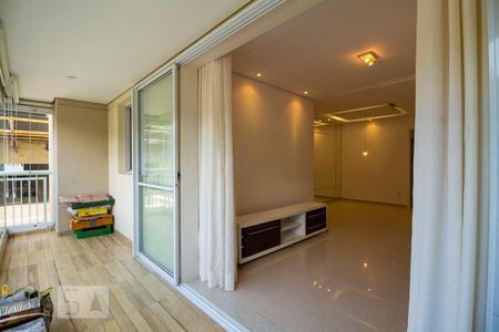 Apartamento à venda com 93m², 4 quartos e 2 vagasvaranda