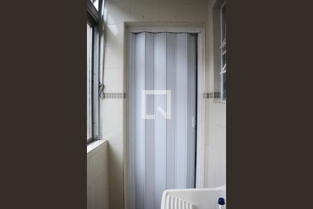 Apartamento à venda com 65m², 2 quartos e sem vaga Apartamento à venda com 65m², 2 quartos e sem vagaÁrea de Serviço