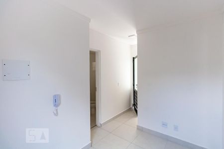 Sala de kitnet/studio para alugar com 1 quarto, 28m² em Vila Bela, São Paulo