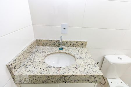 Banheiro - Torneira de kitnet/studio para alugar com 1 quarto, 28m² em Vila Bela, São Paulo