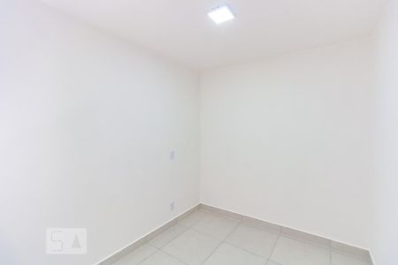 Quarto de kitnet/studio para alugar com 1 quarto, 28m² em Vila Bela, São Paulo