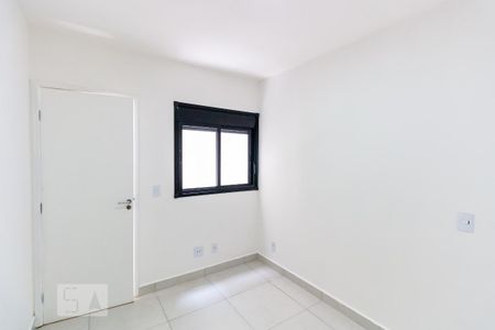 Quarto de kitnet/studio para alugar com 1 quarto, 28m² em Vila Bela, São Paulo