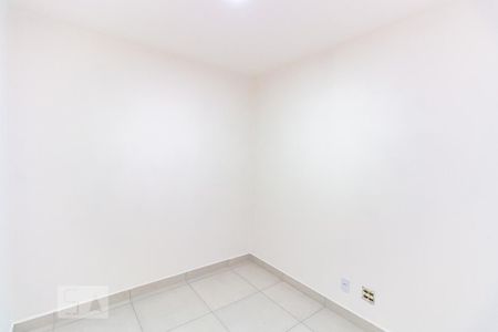 Quarto de kitnet/studio para alugar com 1 quarto, 28m² em Vila Bela, São Paulo