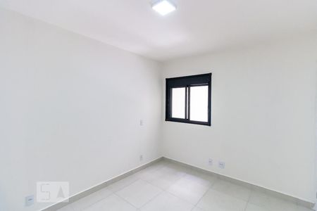 Quarto 1 de kitnet/studio para alugar com 2 quartos, 44m² em Vila Bela, São Paulo