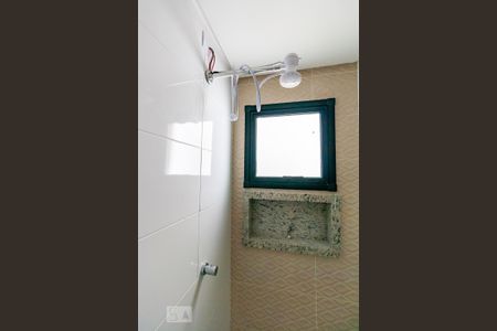 Banheiro de kitnet/studio para alugar com 1 quarto, 25m² em Vila Bela, São Paulo