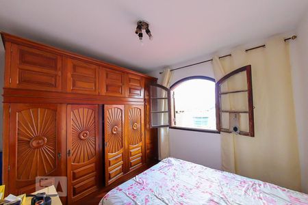 Quarto 2 de casa à venda com 3 quartos, 75m² em Picanço, Guarulhos