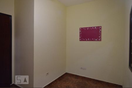Casa para alugar com 200m², 3 quartos e 2 vagasQuarto 2