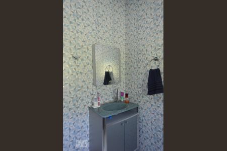 Casa para alugar com 200m², 3 quartos e 2 vagasBanheiro 1