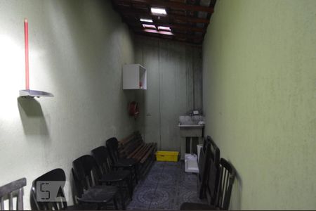 Casa para alugar com 200m², 3 quartos e 2 vagasÁrea de serviço