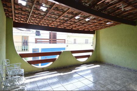 Varanda de casa para alugar com 3 quartos, 200m² em Vila Esperança, São Paulo