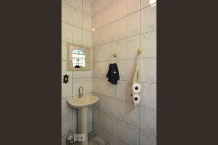 Casa para alugar com 200m², 3 quartos e 2 vagasBanheiro 2