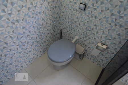 Casa para alugar com 200m², 3 quartos e 2 vagasBanheiro 1