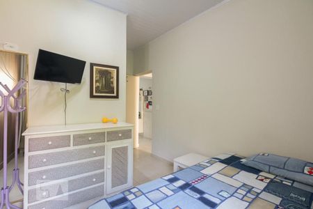 Casa para alugar com 220m², 4 quartos e 5 vagasQuarto (Edícula)