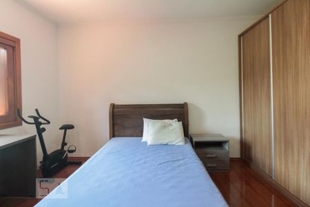 Casa para alugar com 220m², 4 quartos e 5 vagasSuíte 3