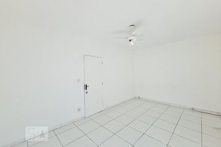 Casa de condomínio à venda com 64m², 2 quartos e 1 vagaQuarto 2