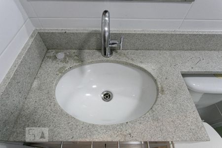 Apartamento para alugar com 42m², 2 quartos e 1 vaga Apartamento para alugar com 42m², 2 quartos e 1 vagaBanheiro