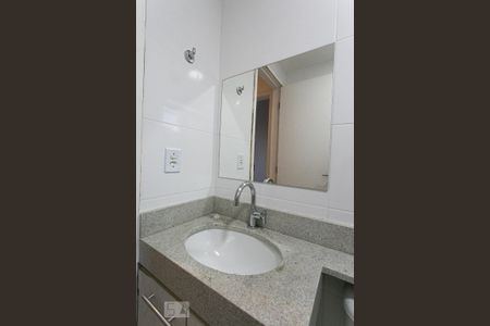 Apartamento para alugar com 42m², 2 quartos e 1 vaga Apartamento para alugar com 42m², 2 quartos e 1 vagaBanheiro