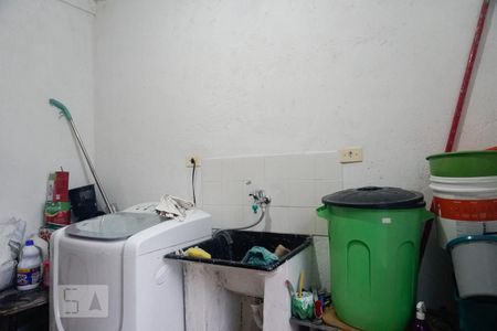 Casa à venda com 425m², 4 quartos e 4 vagasLavanderia