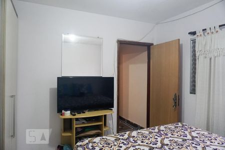 Casa à venda com 425m², 4 quartos e 4 vagasQuarto 2