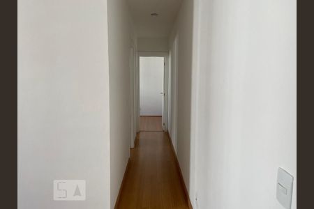 Apartamento à venda com 48m², 2 quartos e 1 vaga Apartamento à venda com 48m², 2 quartos e 1 vagaCorredor