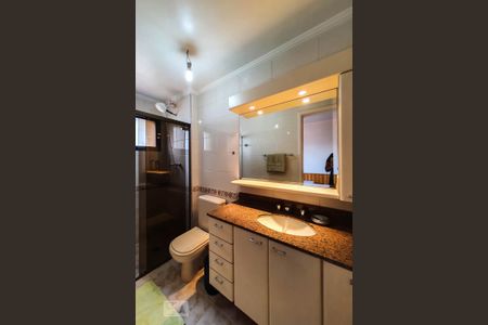 Apartamento à venda com 185m², 3 quartos e 3 vagasBanheiro da Suíte 2