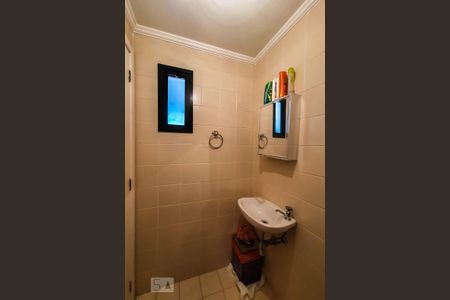 Apartamento à venda com 185m², 3 quartos e 3 vagasBanheiro de serviço