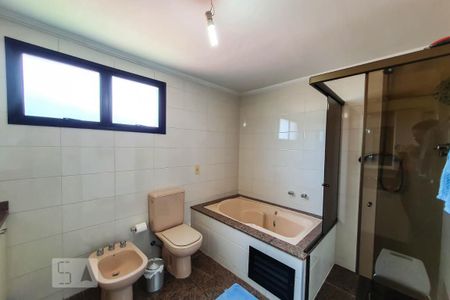 Apartamento à venda com 185m², 3 quartos e 3 vagasBanheiro da Suíte 3