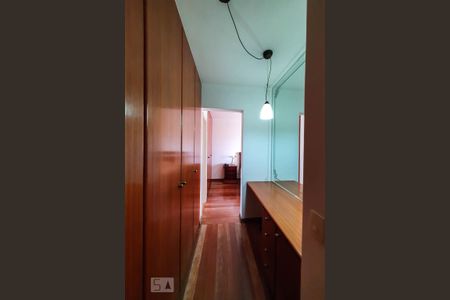 Apartamento à venda com 185m², 3 quartos e 3 vagasCloset Suíte 3