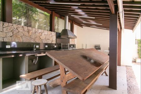 Apartamento à venda com 185m², 3 quartos e 3 vagasChurrasqueira 