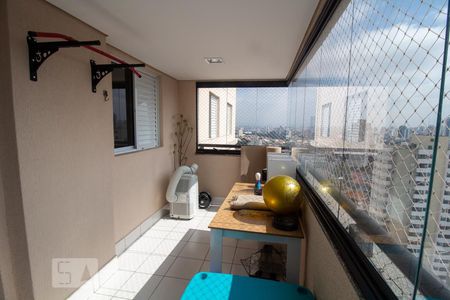 Sacada de apartamento para alugar com 3 quartos, 115m² em Vila Bertioga, São Paulo