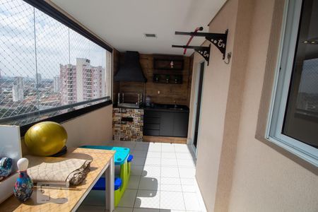 Sacada de apartamento para alugar com 3 quartos, 115m² em Vila Bertioga, São Paulo