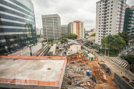 Apartamento à venda com 45m², 1 quarto e 1 vagaVista