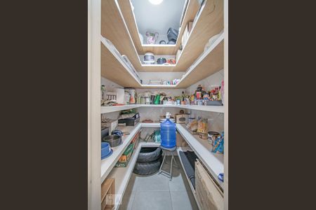 Apartamento à venda com 150m², 4 quartos e 3 vagasDispensa