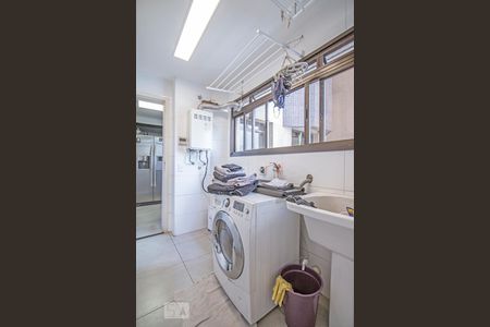 Apartamento à venda com 150m², 4 quartos e 3 vagasLavanderia