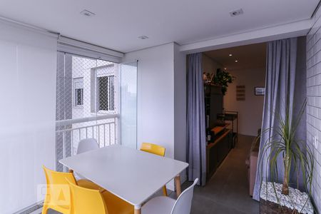 Varanda Gourmet de apartamento à venda com 2 quartos, 69m² em Barra Funda, São Paulo