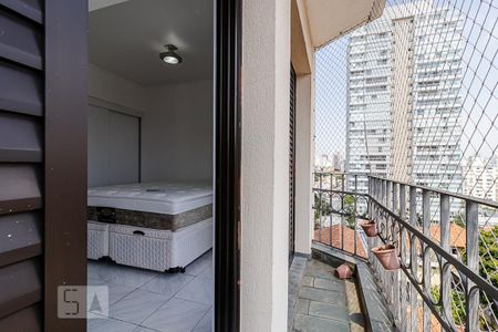 Apartamento à venda com 78m², 1 quarto e 2 vagasSacada do Quarto